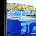 Hotell De Luna Ksamil