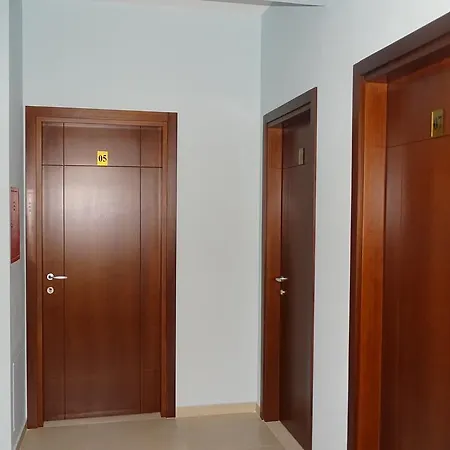 Hotel De Luna